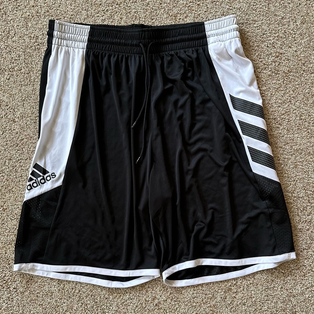 NWT Black Pro Madness Basketball Shorts